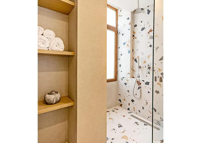 Oniro * Ретимно