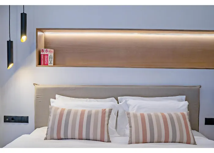 Oniro * Ретимно